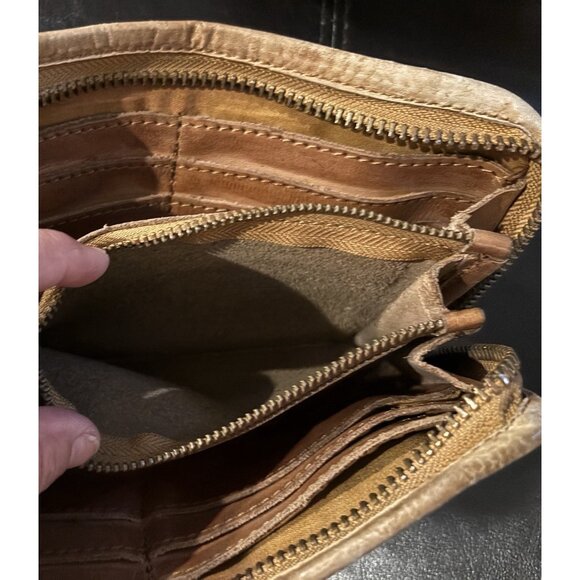 Brown Platania Genuine Leather Wristlet Wallet Studded Made In Italy Light Brown - Picture 5 of 8